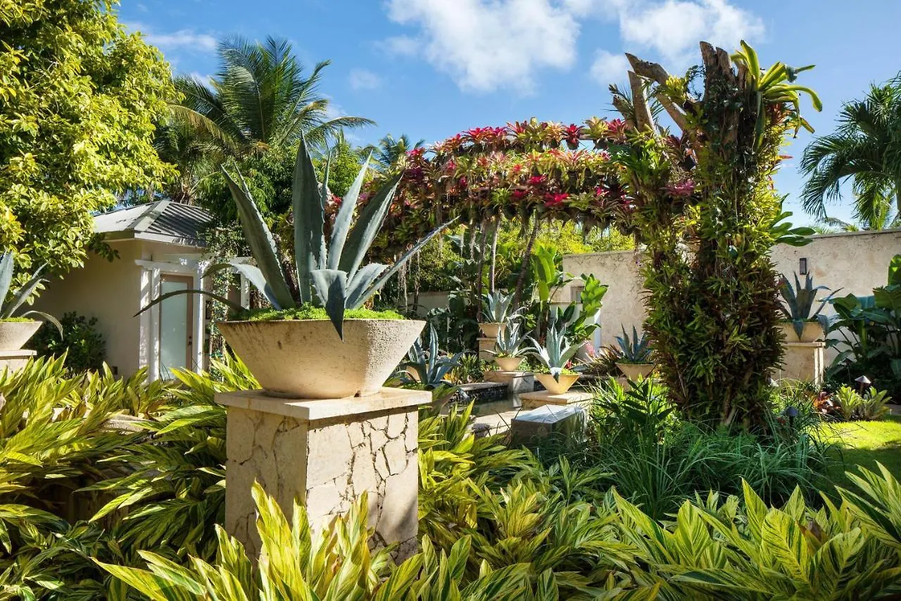 ***** Курортный комплекс St. Regis Bahia Beach Resort, Puerto Rico Рио-Гранде Пуэрто-Рико